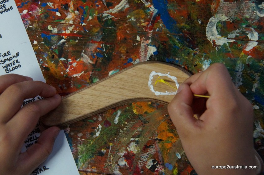 Making an Aboriginal painting