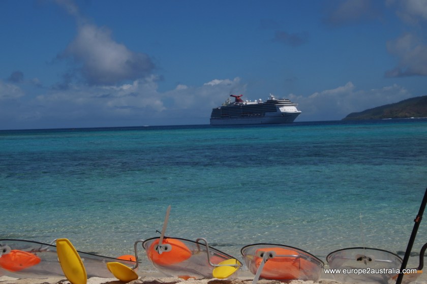 glass-bottom-boat-mystery-island