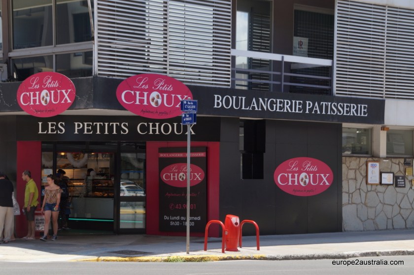 Even the bakery - pardon, le boulangerie - is decidedly French and offers baguette, croissonts and pain au chocolates. Yumm.
